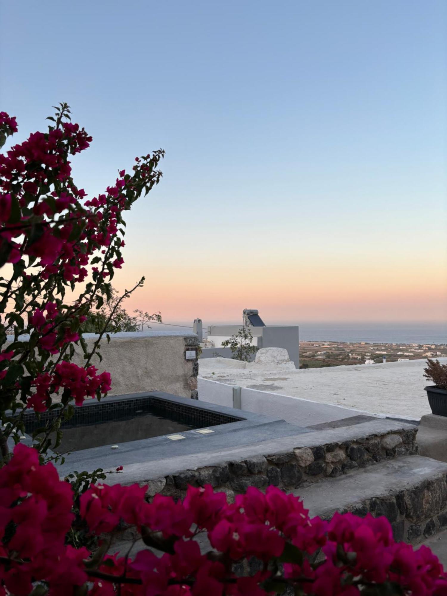 Geminos Complex Villas Kamári Exteriör bild